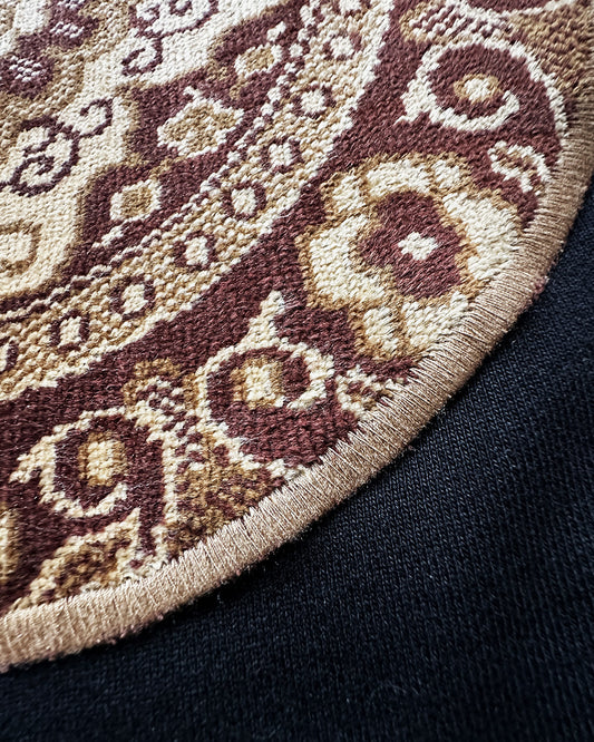 Hoodie round patch back - black