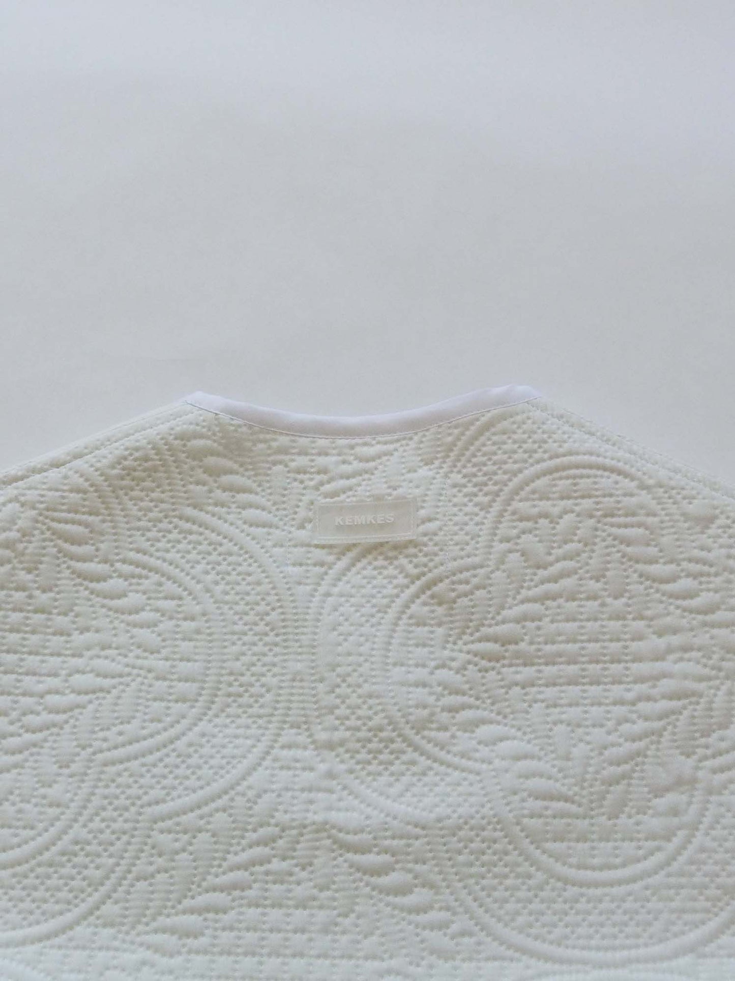 Spencer white quilt technical S