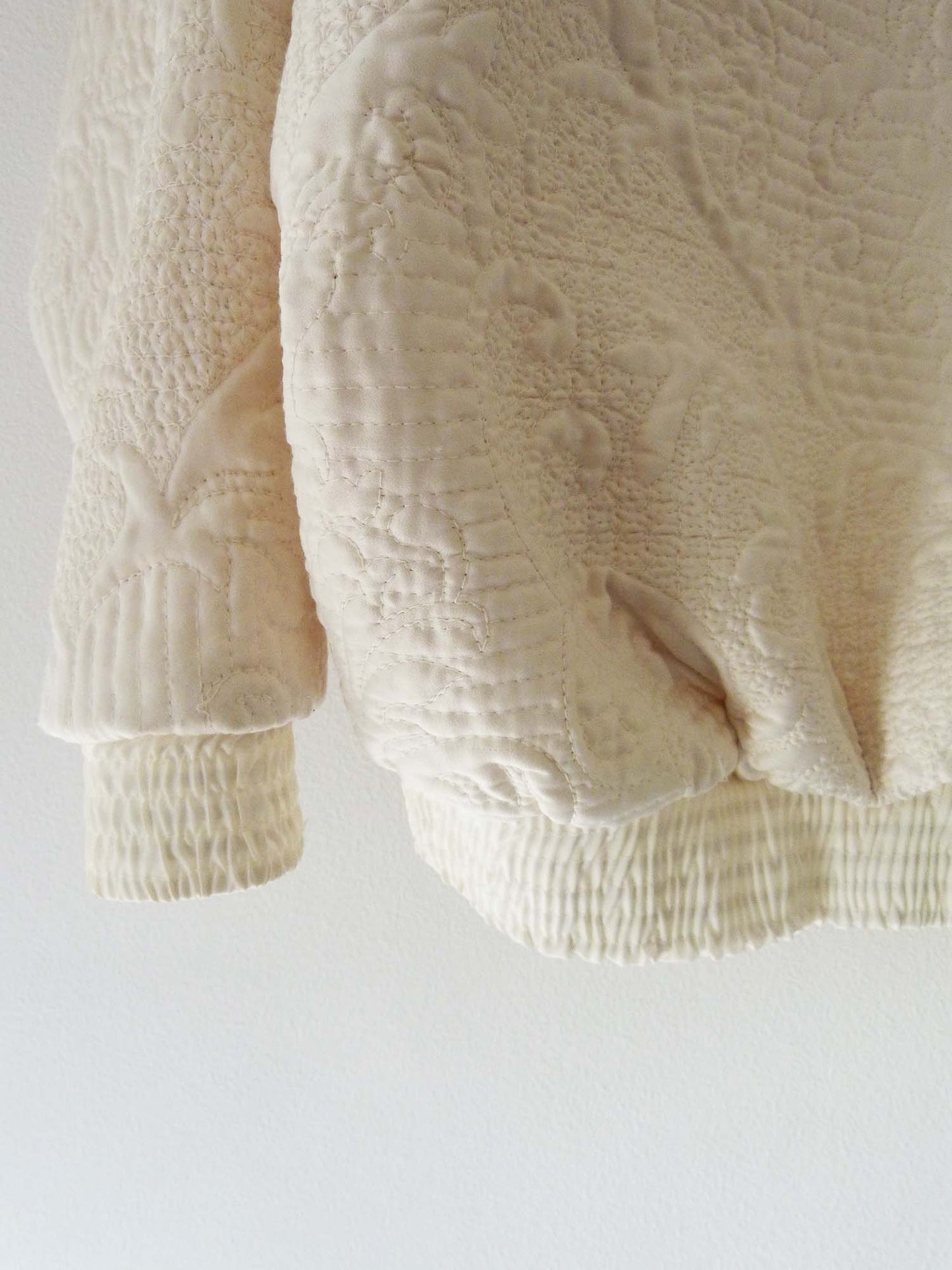 Tracksuit white quilt L